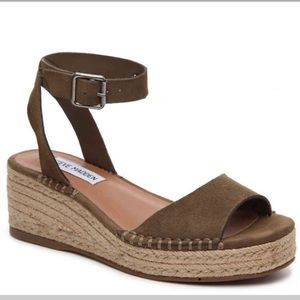 Steve Madden Elody Wedge Sandal Olive Green